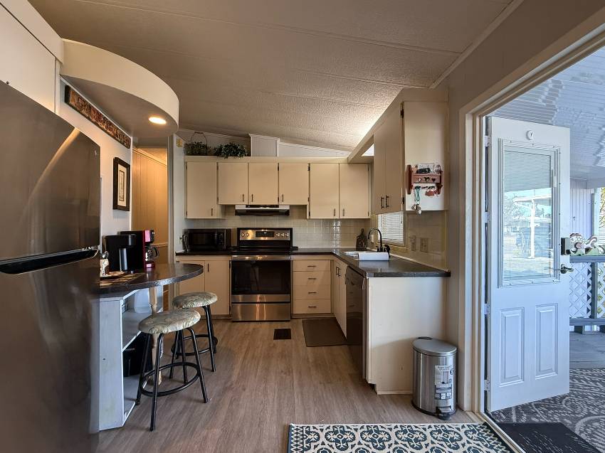 7204 Lakeshore Dr a Ellenton, FL Mobile or Manufactured Home for Sale